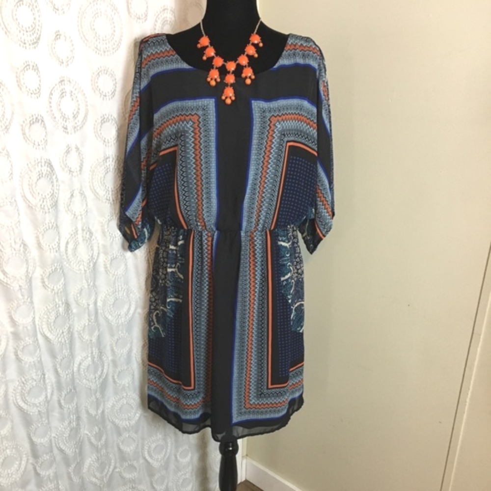 Lux ll dress Sz Large